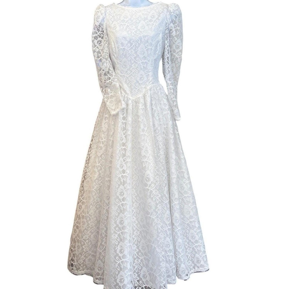 Vintage White Lace Maxi Dress Long Sleeve Boho Bridal Wedding Gown